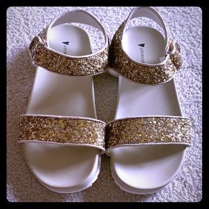 Girls sandals